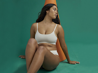 A person or model always wants to present himself very beautifully through his picture. But when you take a picture, you can see unexpected spots, wrinkles, redness,blemishes pimple, etc. This makes the image look ugly so it is necessary to take photo retouching service to solve this problem. And Fast Retouche are the best at providing photo retouching services